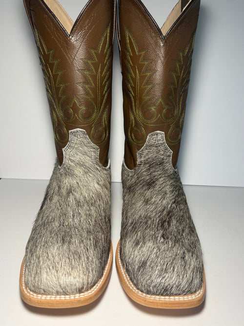 Cowhide Size 10.5
