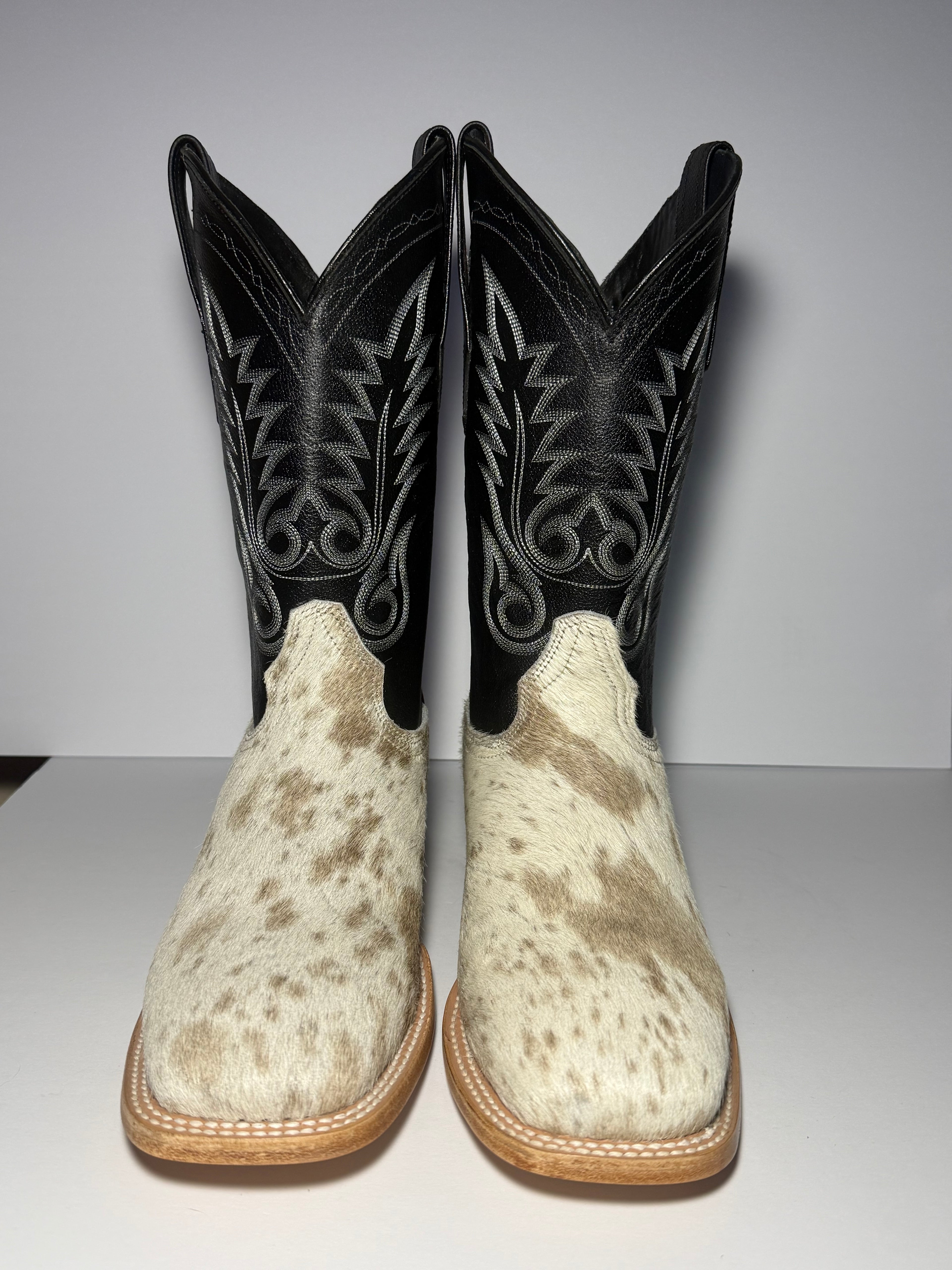 Cowhide Size 9