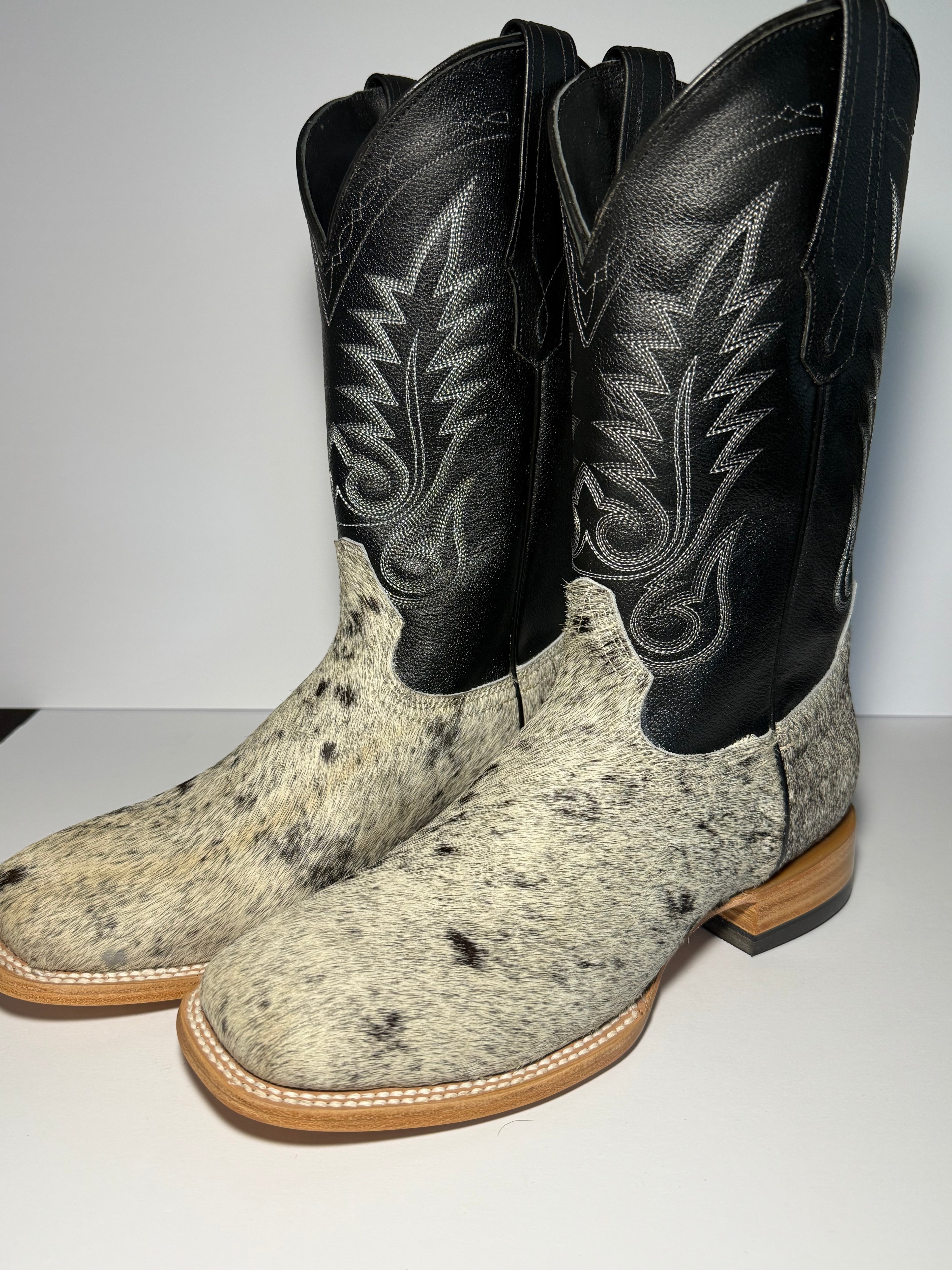 Cowhide Size 9