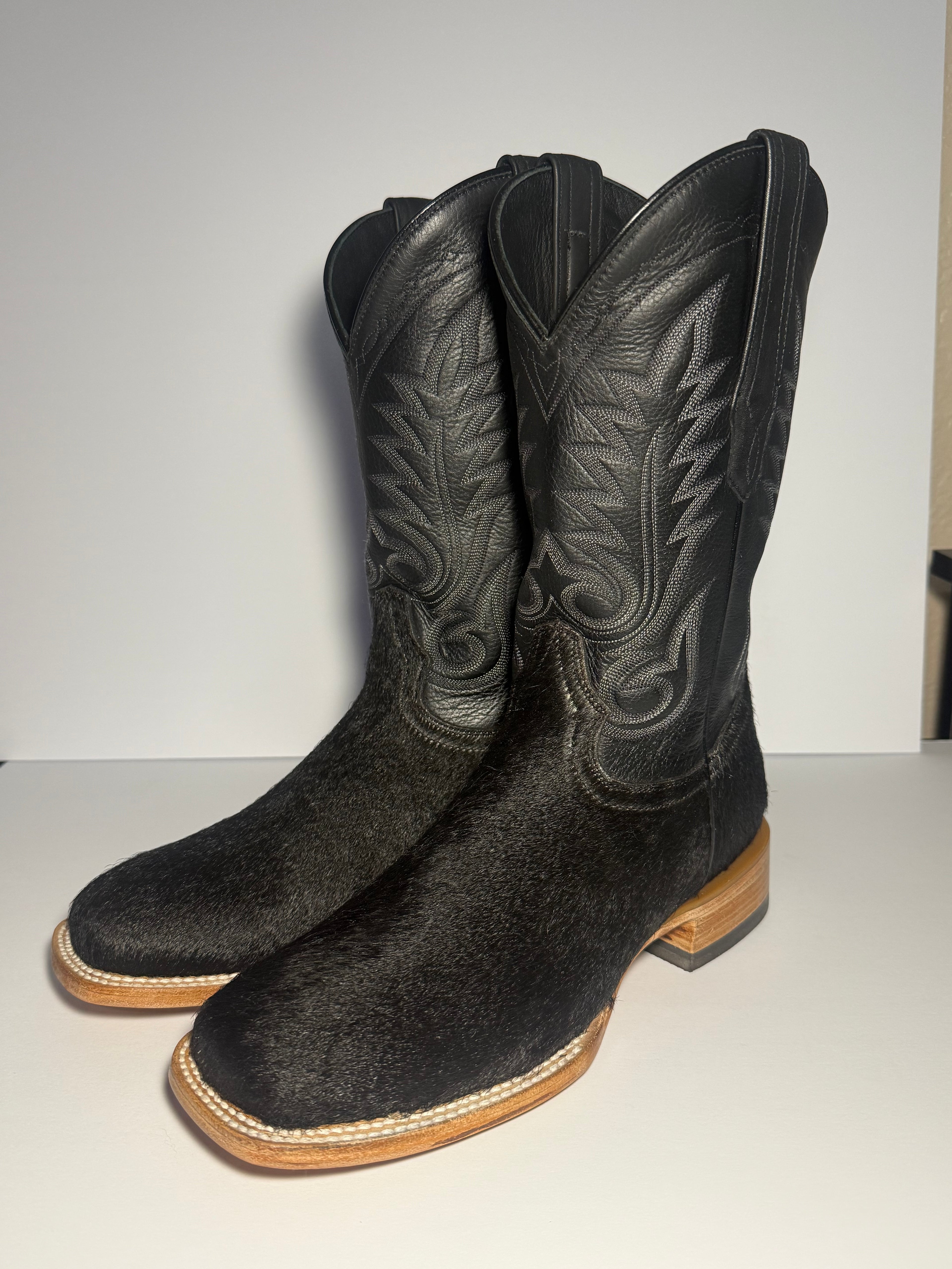 Cowhide Size 8