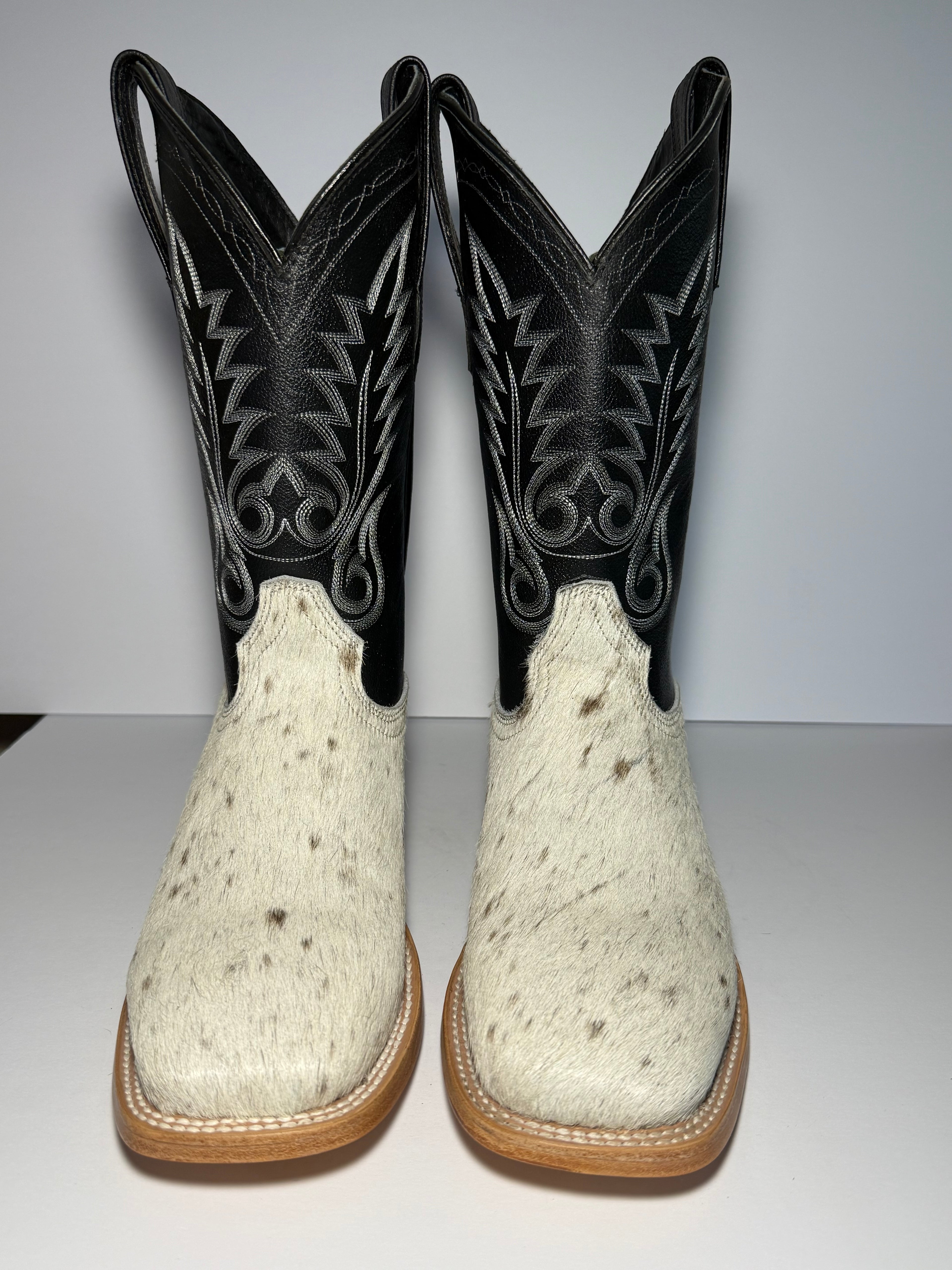 Cowhide Size 9