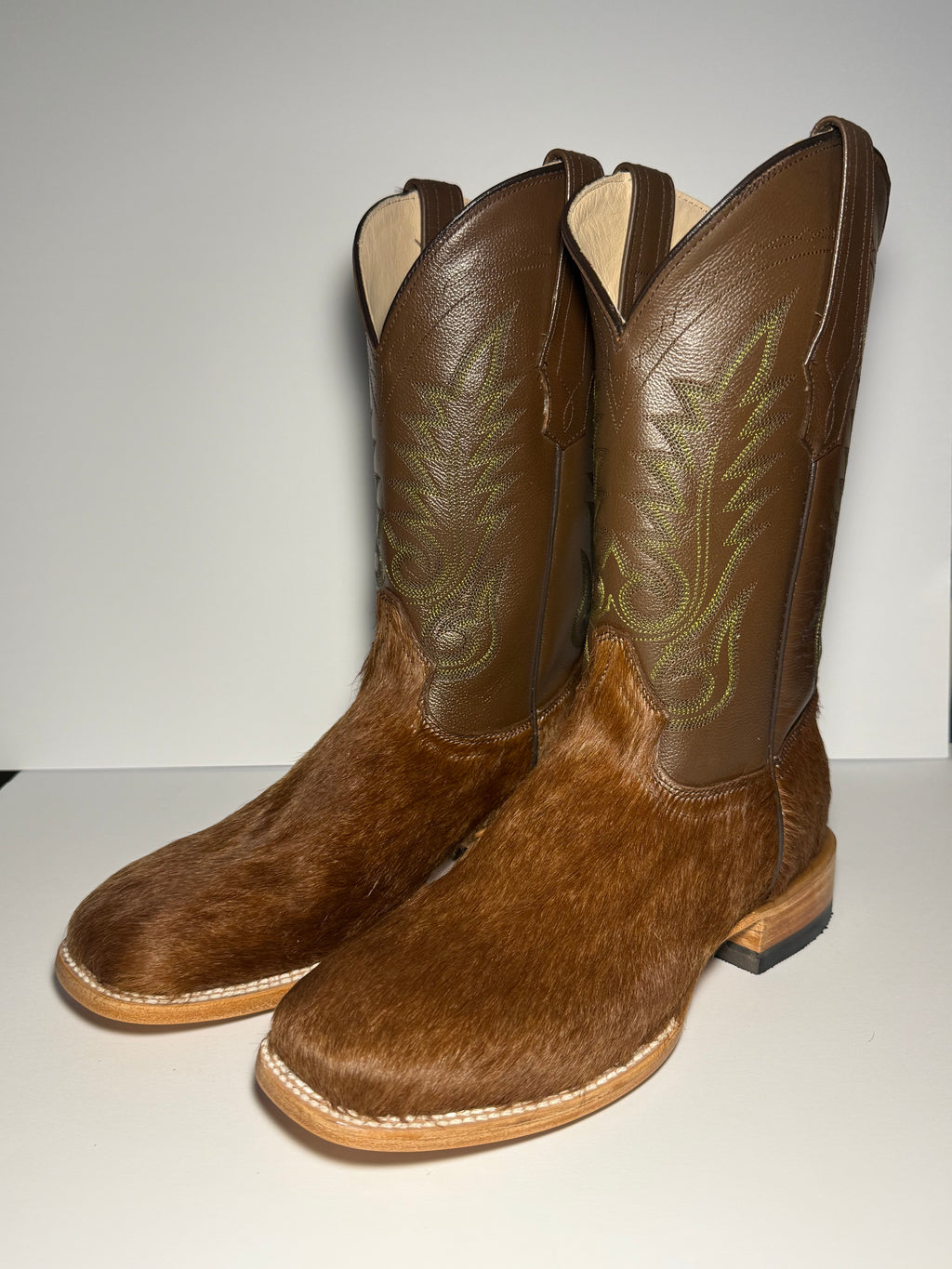 Cowhide Size 8.5