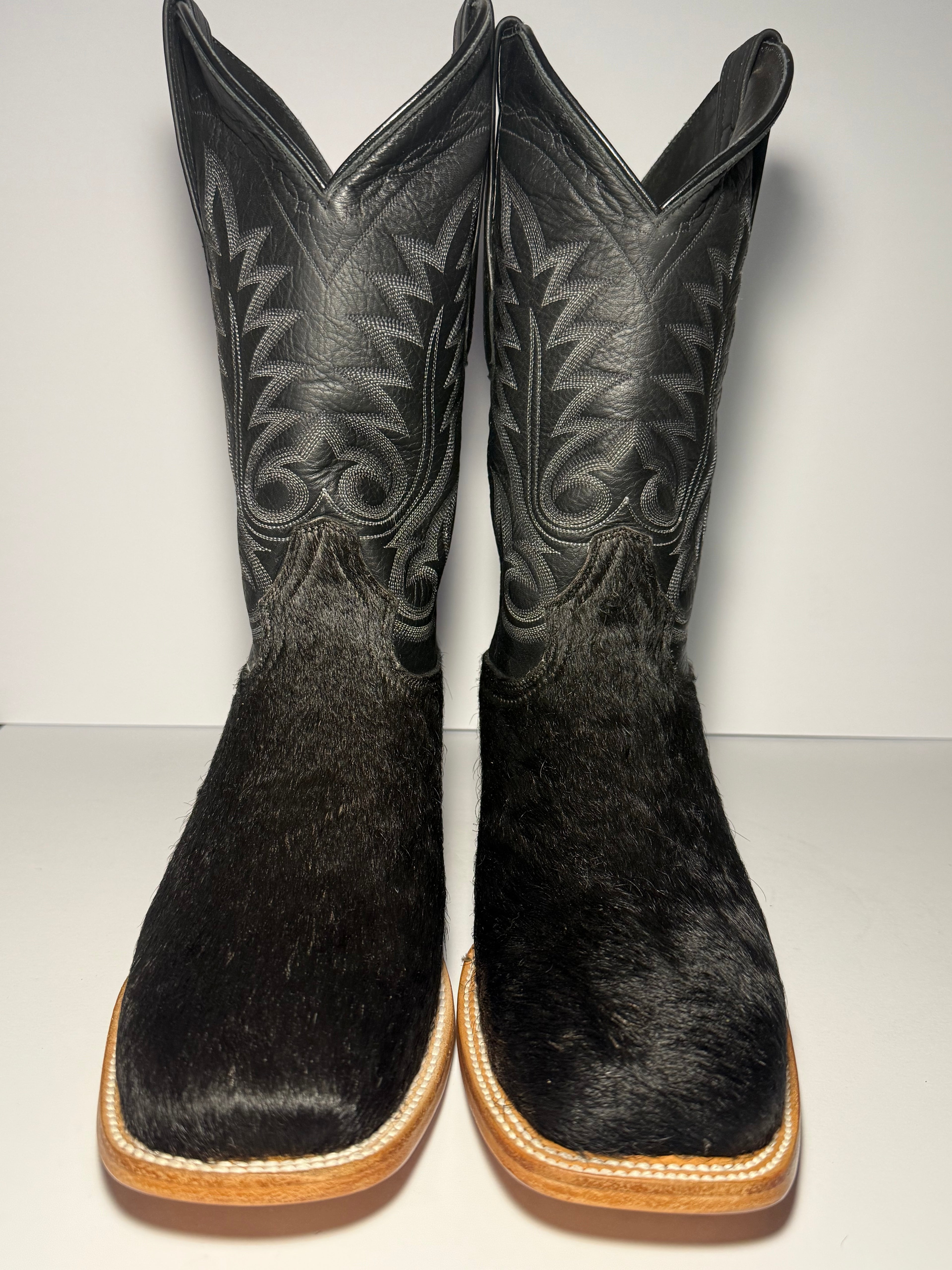Cowhide Size 10
