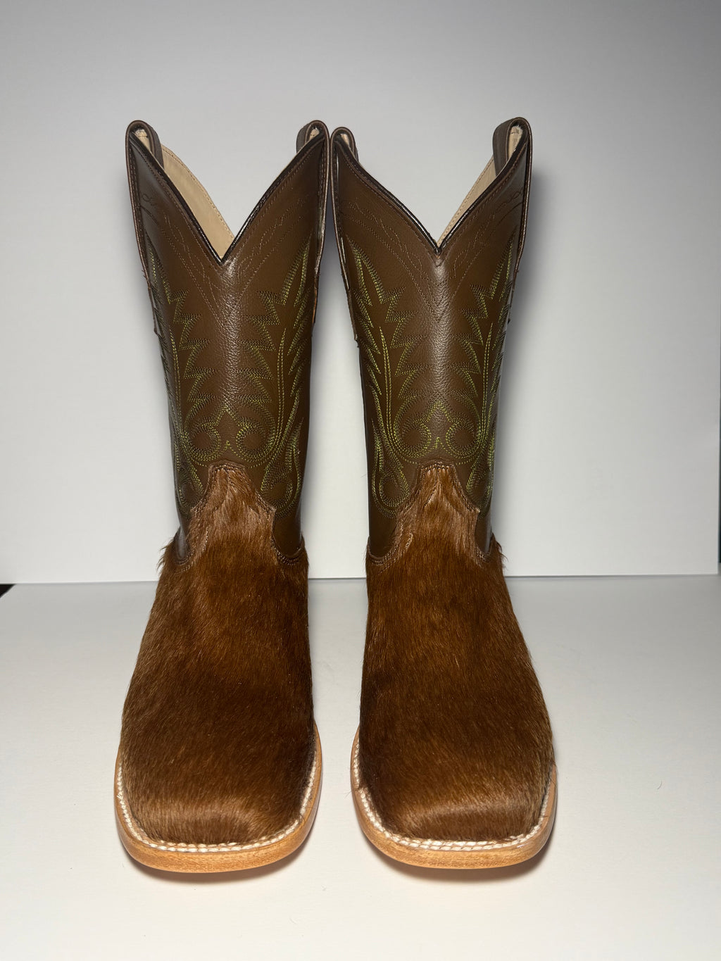 Cowhide Size 8.5