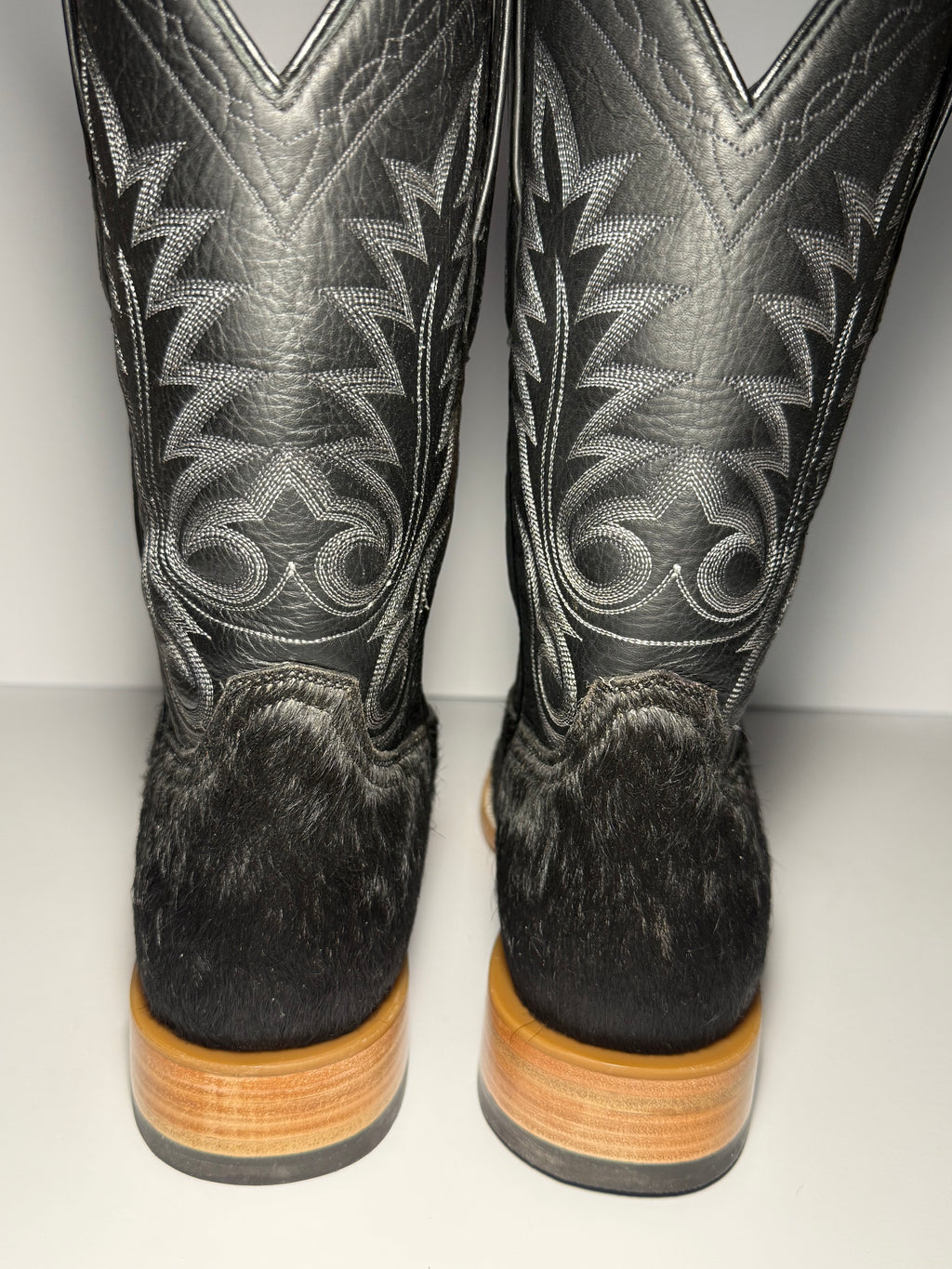 Cowhide Size 10