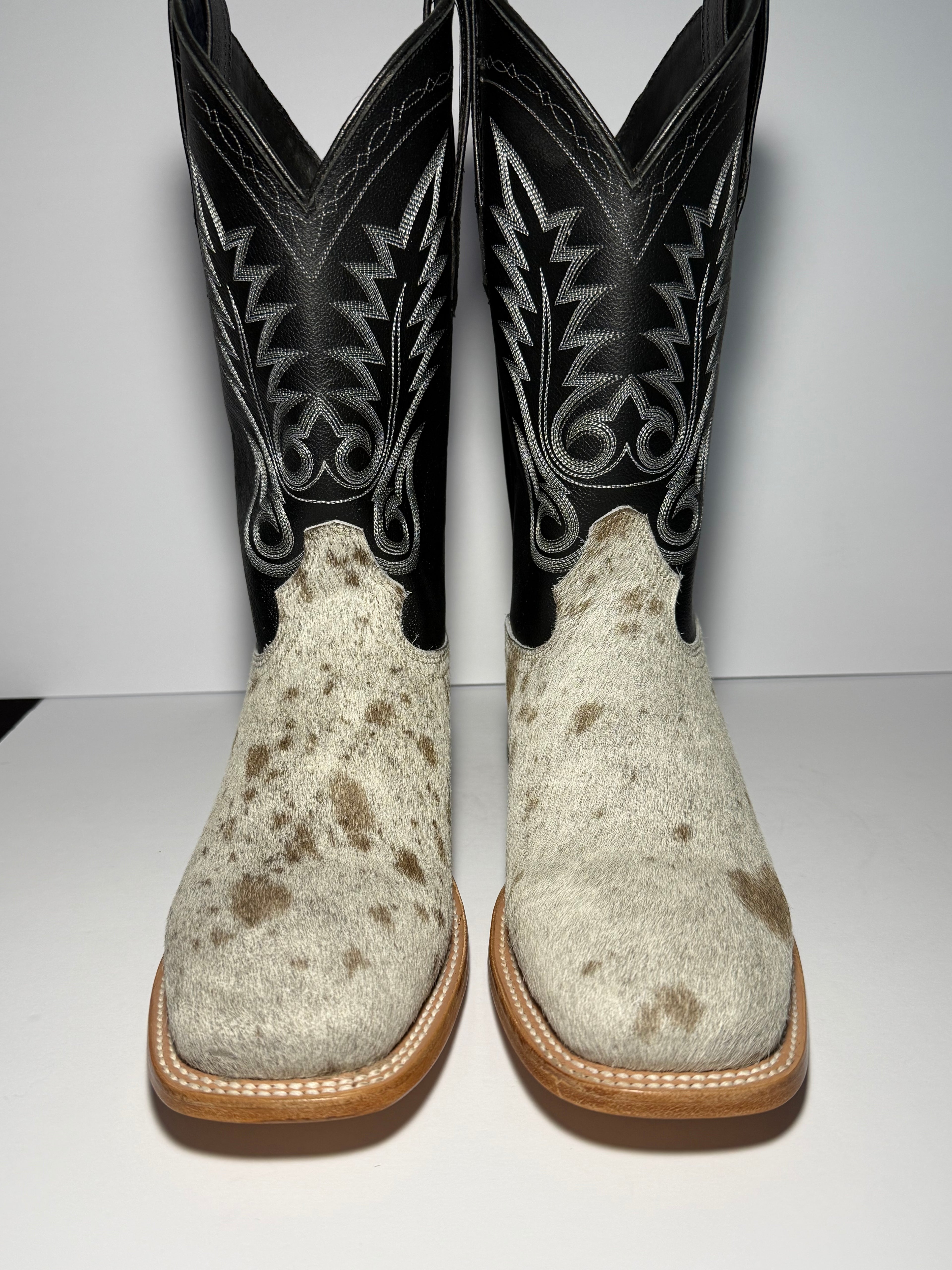 Cowhide Size 9.5