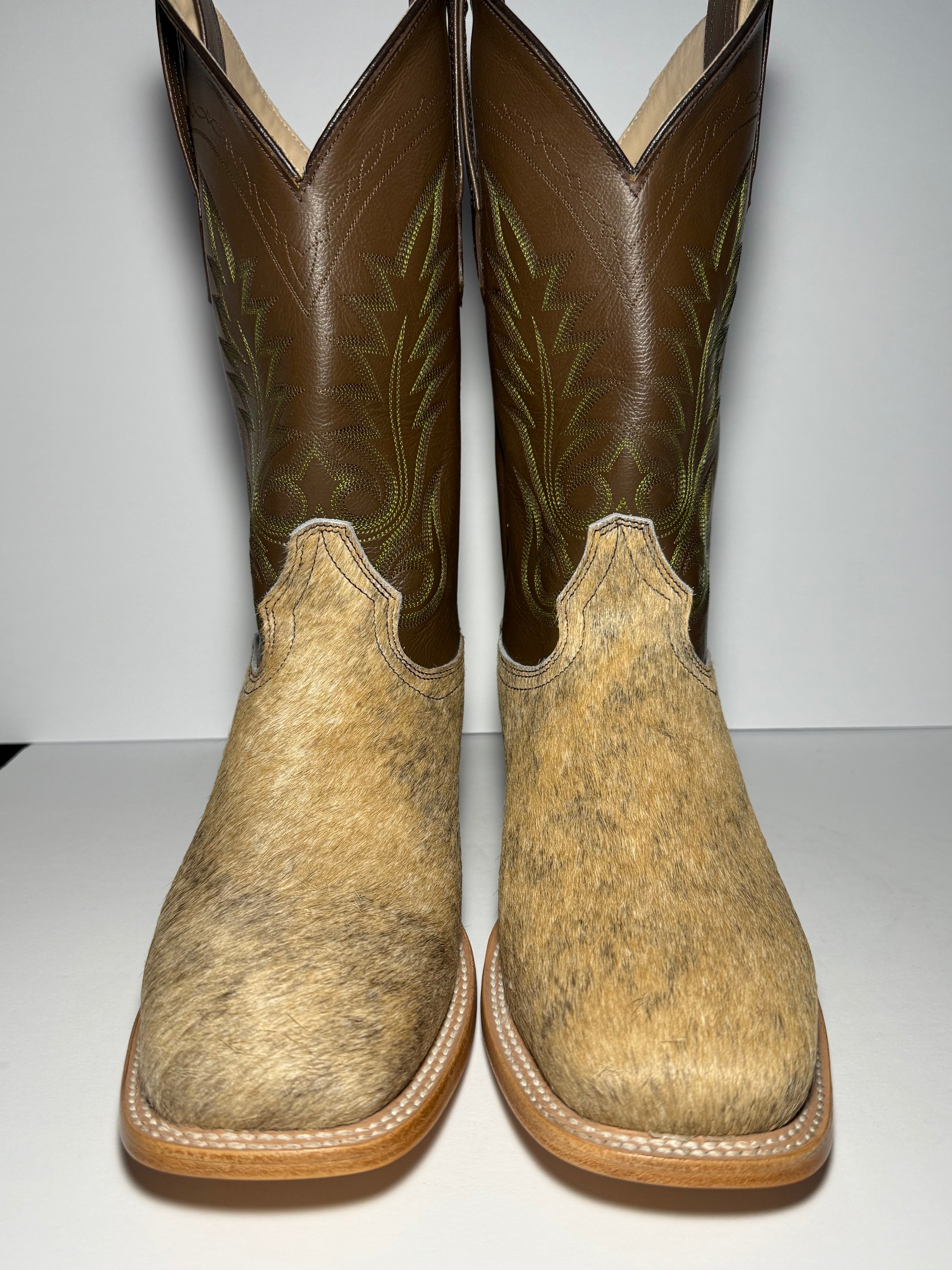 Cowhide Size 11