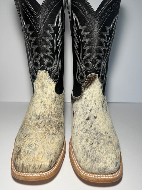 Cowhide Size 10.5
