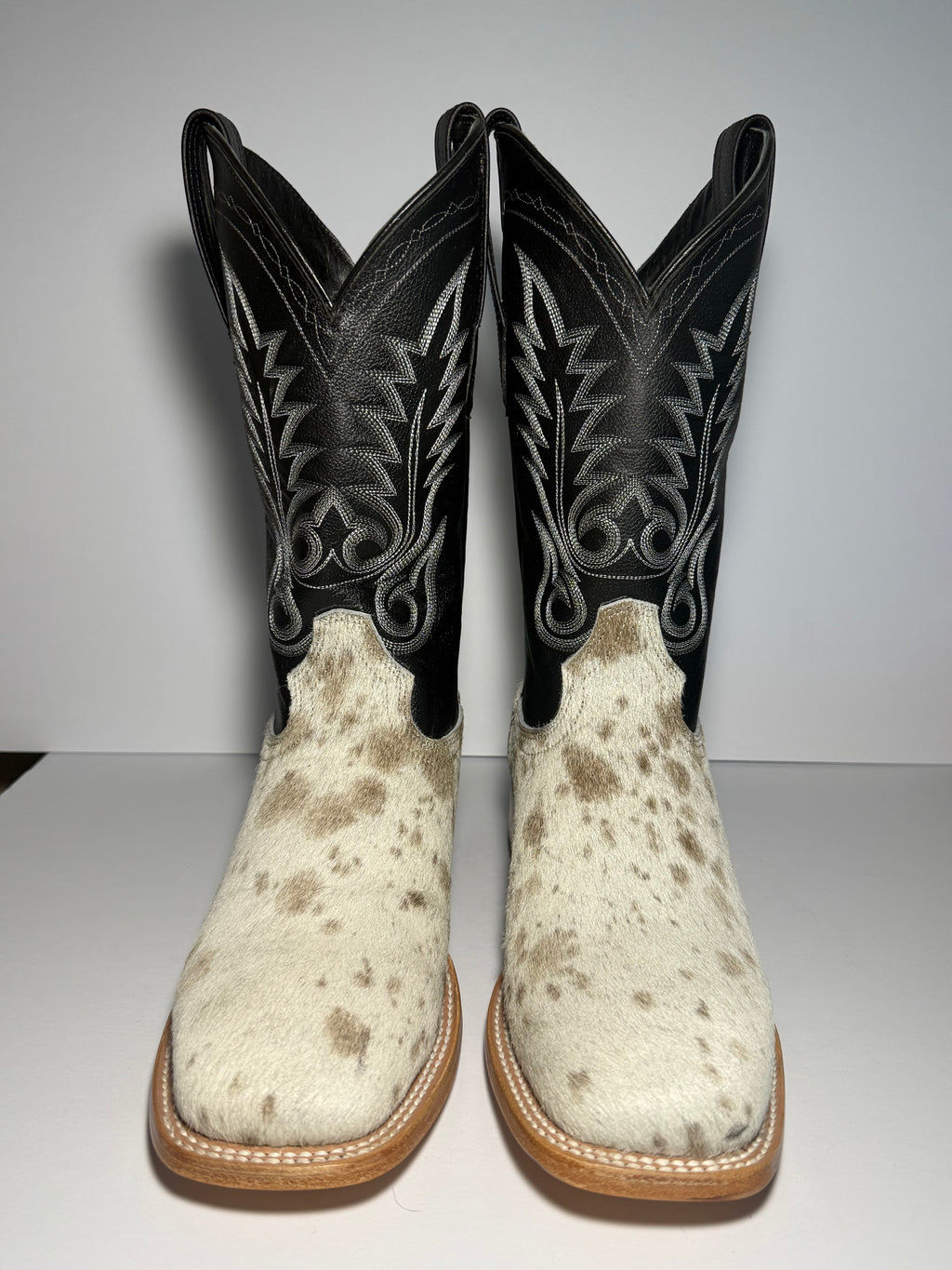 Cowhide Size 9