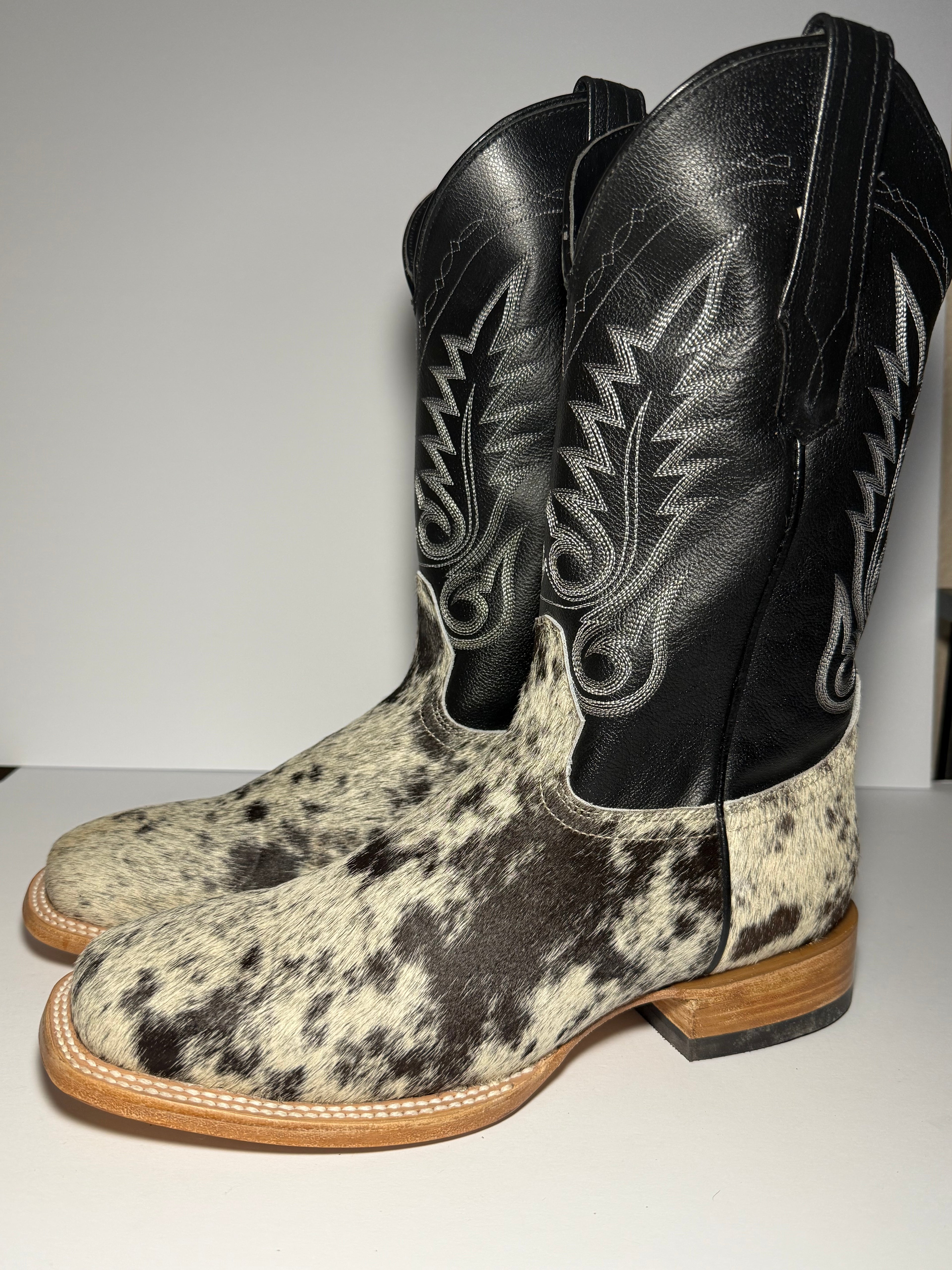 Cowhide Size 10