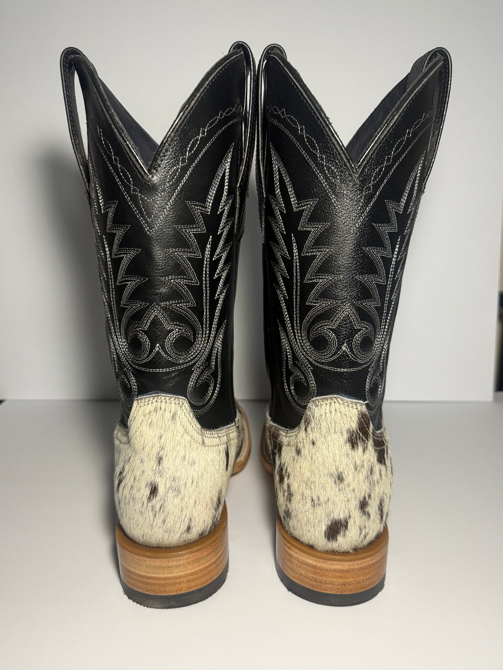 Cowhide Size 8