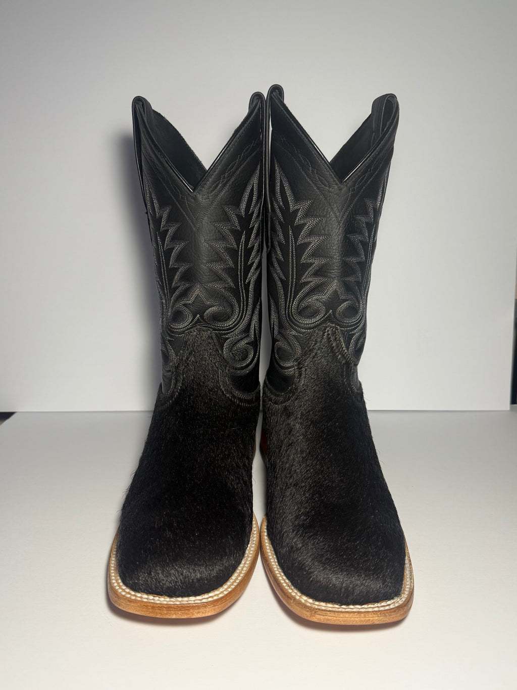 Cowhide Size 8
