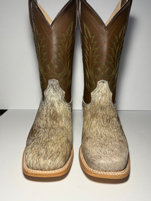 Cowhide Size 10