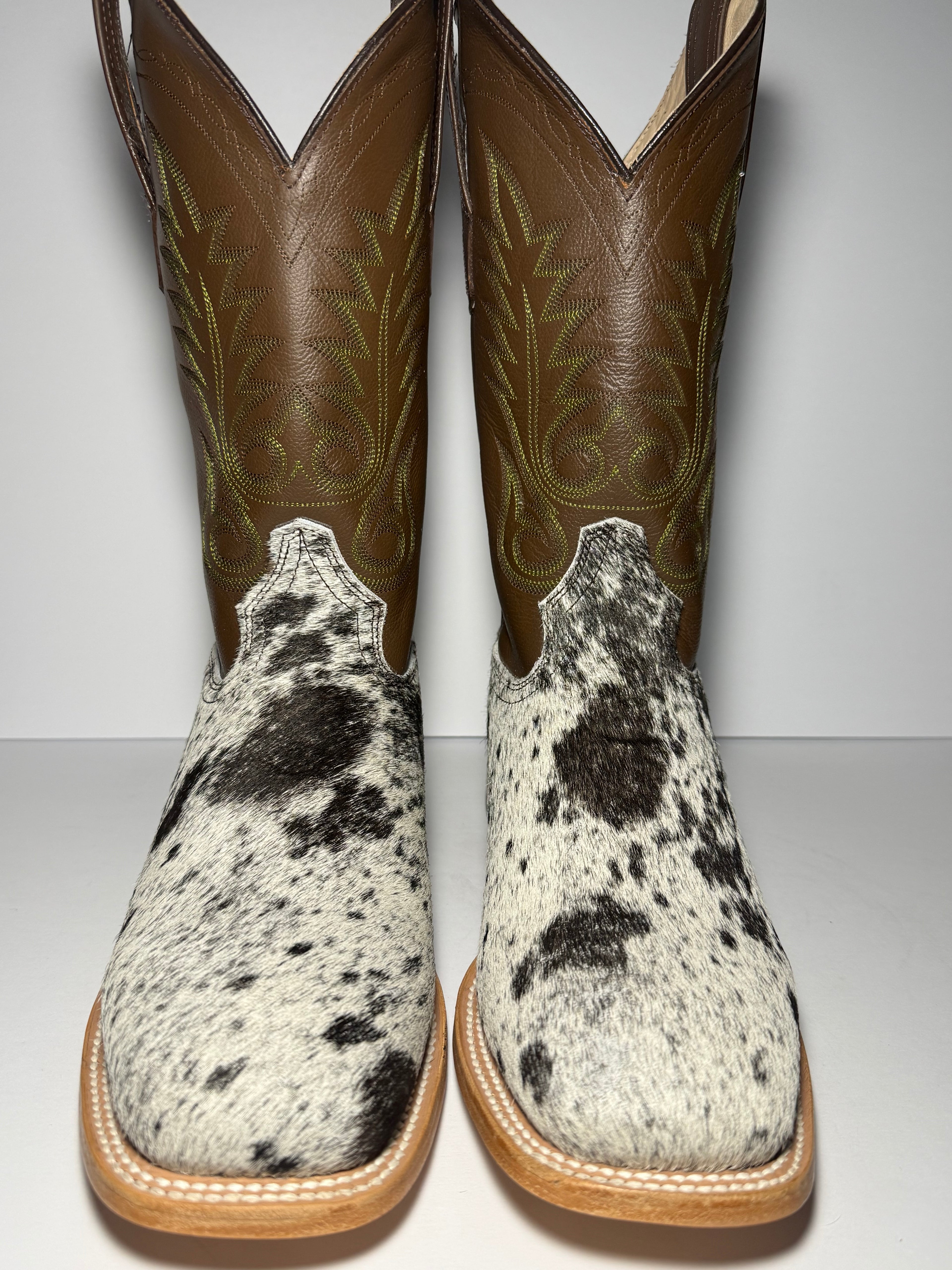 Cowhide Size 10