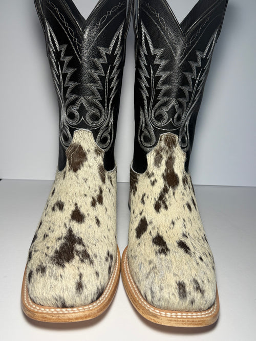 Cowhide Size 10.5