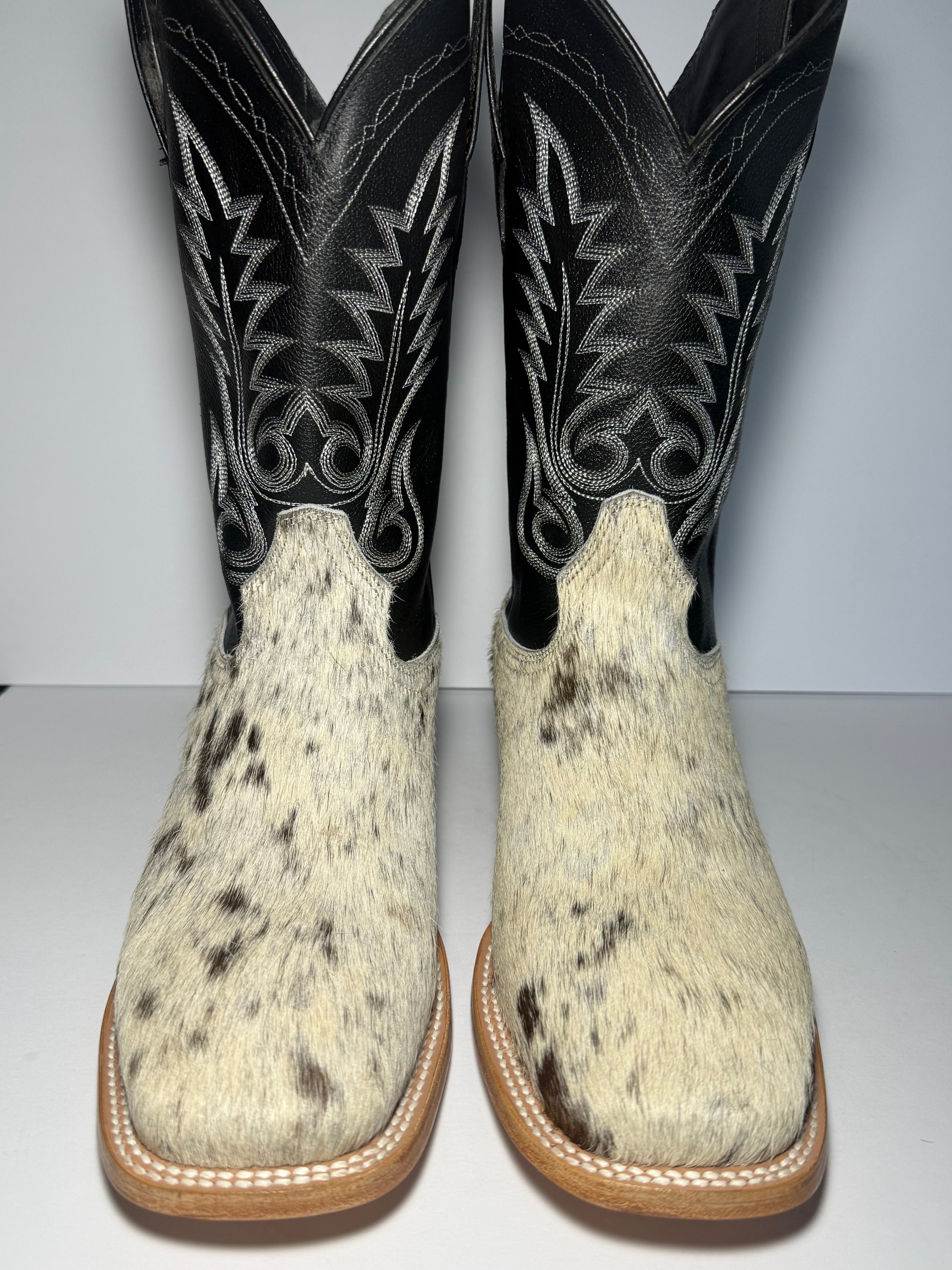 Cowhide Size 10.5